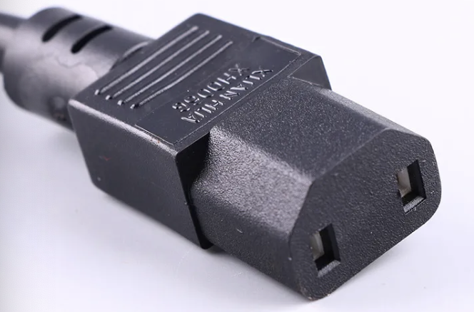 IEC 60320 C17 Connector power cord