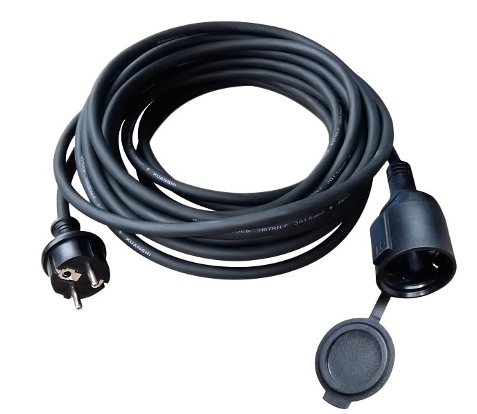 European Outdoor Extension Cord IP44 With Splashproof Lip Black