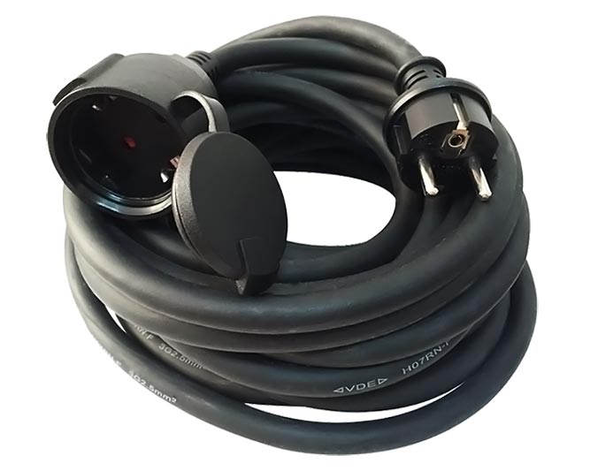 European Outdoor Extension Cable IP44 With Splashproof Lip Black