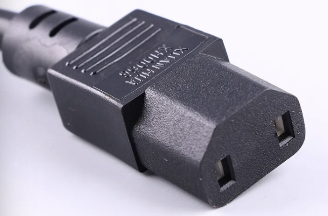 IEC 60320 C17 Connector