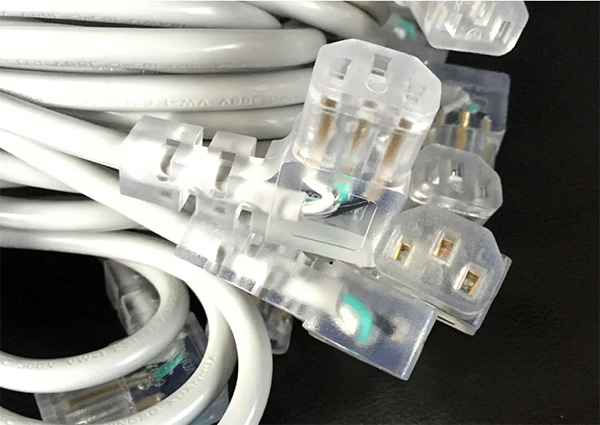 NEMA 5-15P Medical Grade Power Cord to IEC C13 computer power cable