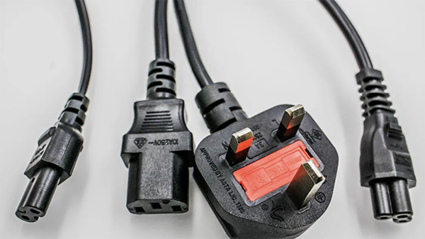 UK Mains Cord to IEC C5 