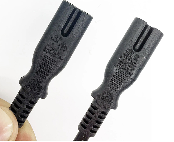 IEC 60320 C7 Connector